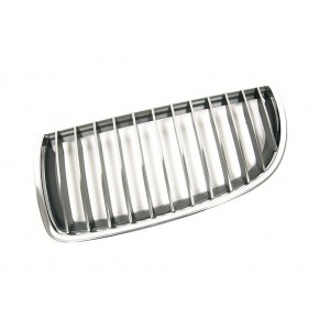 Решётка радиатора левая хром BMW E90 седан / E91 универсал