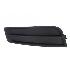 Решётка в передний бампер левая Chevrolet Cruze