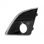 Решётка в передний бампер левая с отверстием под птф Chevrolet Cruze