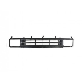 Решётка радиатора Nissan Terrano / Pathfinder WD21