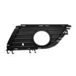 Решётка в передний бампер левая с отверстием под птф Opel Corsa C