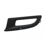 Решётка в передний бампер левая с отверстием под птф Volkswagen Polo седан / хетчбек