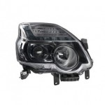 Фара правая под корректор чёрная Nissan X-TRAIL - 2 поколение