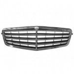 Решётка радиатора чёрная Mercedes W212