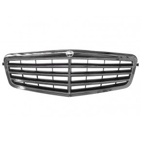 Решётка радиатора чёрная Mercedes W212