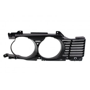 Рамка фары правая чёрная BMW E34