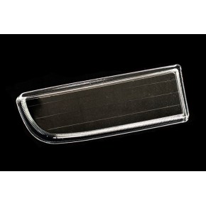 Стекло фары противотуманной правое бензин BMW E38