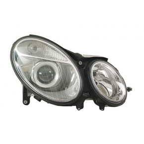 Фара правая Mercedes W211