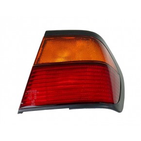 Фонарь задний правый Nissan Primera P10 КРОМЕ W10