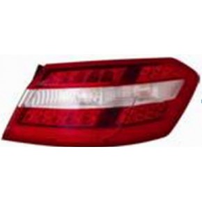 Задний фонарь внешний правый с led (светодиоды) (elegance) Mercedes W212