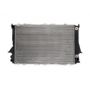 Радиатор охлаждения Audi 100 C3