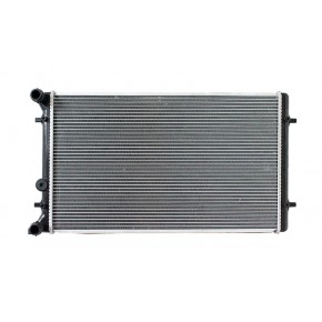 Радиатор охлаждения Audi A3 8L