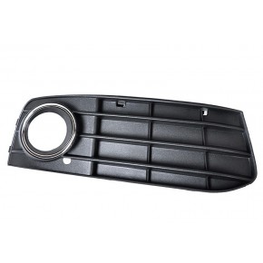 Решётка в передний бампер левая (седан) Audi A4 B8