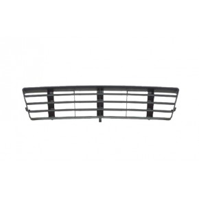 Решётка в передний бампер центральная (седан) Audi A6 C5