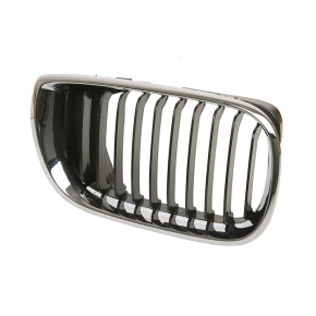 Решётка радиатора правая хром чёрная BMW E46 седан / универсал