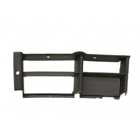 Решётка в передний бампер правая (открытая) BMW E39