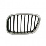 Решётка радиатора левая хром чёрная BMW E53 X5