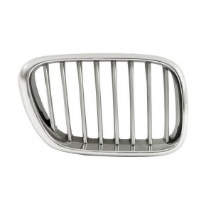 Решётка радиатора правая титан BMW E53 X5