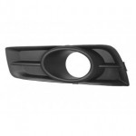 Решётка в передний бампер левая с отверстием под птф Chevrolet Cruze