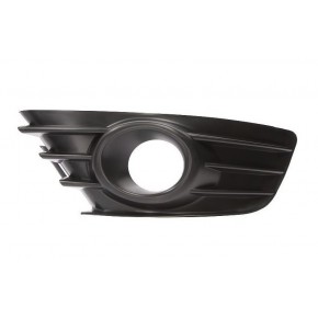 Решётка в передний бампер левая с отверстием под птф Citroen C4 Picasso