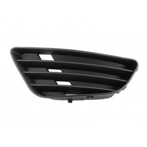 Решётка в передний бампер левая без отверстия под птф Ford Fiesta - 5 поколение