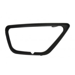 Рамка птф правая Ford Focus - 1 поколение