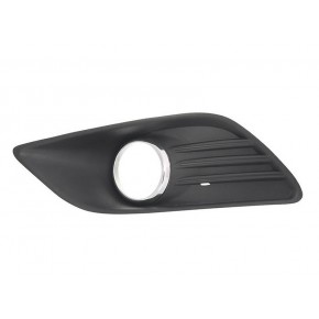 Решётка в передний бампер левая с отверстием под птф хром Ford Focus - 2 поколение