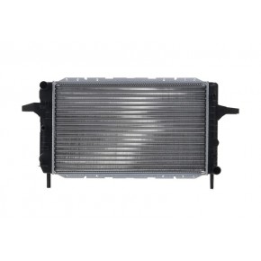 Радиатор охлаждения (седан) (хэтчбэк) Ford Sierra