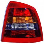 Задний фонарь внешний правый (хэтчбэк) красно - тонирорванный Opel Astra G