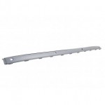 Накладка заднего бампера с отверстиями под датчики парковки с хром молдингом Mercedes W211