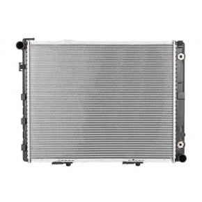 Радиатор охлаждения Mercedes W124  E124