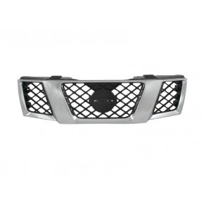 Решётка радиатора хром чёрная Nissan Navara