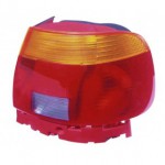 Задний фонарь внешний правый (седан) красно - желтый Audi A4 B5