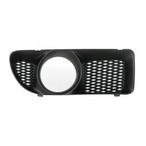 Решётка в передний бампер правая с отверстием под птф чёрная (хэтчбэк) (комби) Skoda Felicia