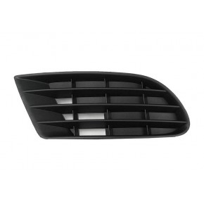 Решётка в передний бампер левая Volkswagen Golf 5 PLUS