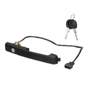 Ручка передней двери левая внешняя с 1 вкладышем замка с ключами к центр замку (седан) (комби) Volkswagen Passat B3