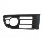 Решётка в передний бампер правая с отверстием под птф (хэтчбэк) Volkswagen Polo