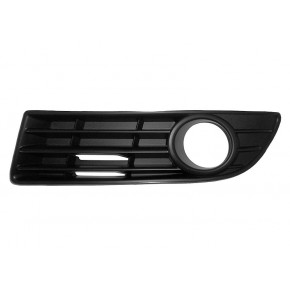 Решётка в передний бампер левая с отверстием под птф (хэтчбэк) Volkswagen Polo