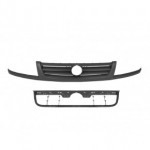 Решётка радиатора с полосками под фары с внутренним кронштейном под покраску Volkswagen Vento