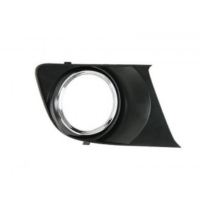 Рамка противотуманной фары правая (седан) Alfa Romeo 159