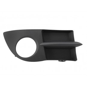 Решётка в передний бампер правая с отверстием под птф Renault Thalia