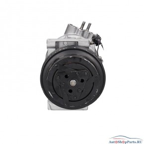 Компрессор кондиционера INFINITI 92600-AM700 R
