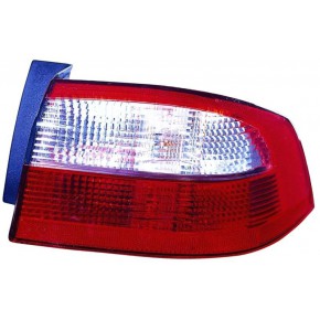 Задний фонарь внешний правый (седан) Renault Laguna - 2 поколение