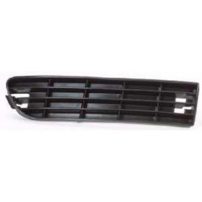 Решетка переднего бампера правая черная Audi A6 C4