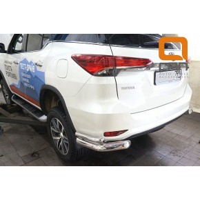 Защита заднего бампера Toyota Fortuner (2017-) (уголки) d76/42
