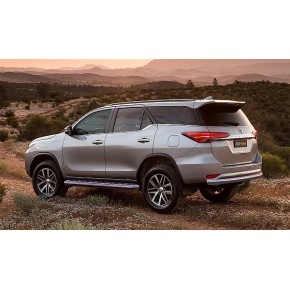 Защита задняя для Toyota Fortuner 2017- ОВАЛ D 75х42
