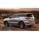 Защита задняя для Toyota Fortuner 2017- (большая с уголками) D 76,1/50,8