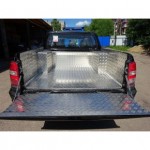 Обшивка грузового кузова Mitsubishi L200 2015- , рифл. алюм. 2мм, 4 части, некрашенный